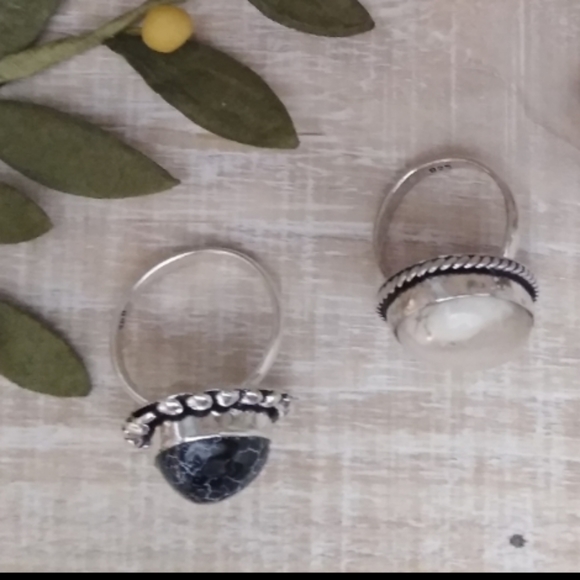 2 RING SET SILVER-STONE RINGS NWOT - Picture 2 of 10